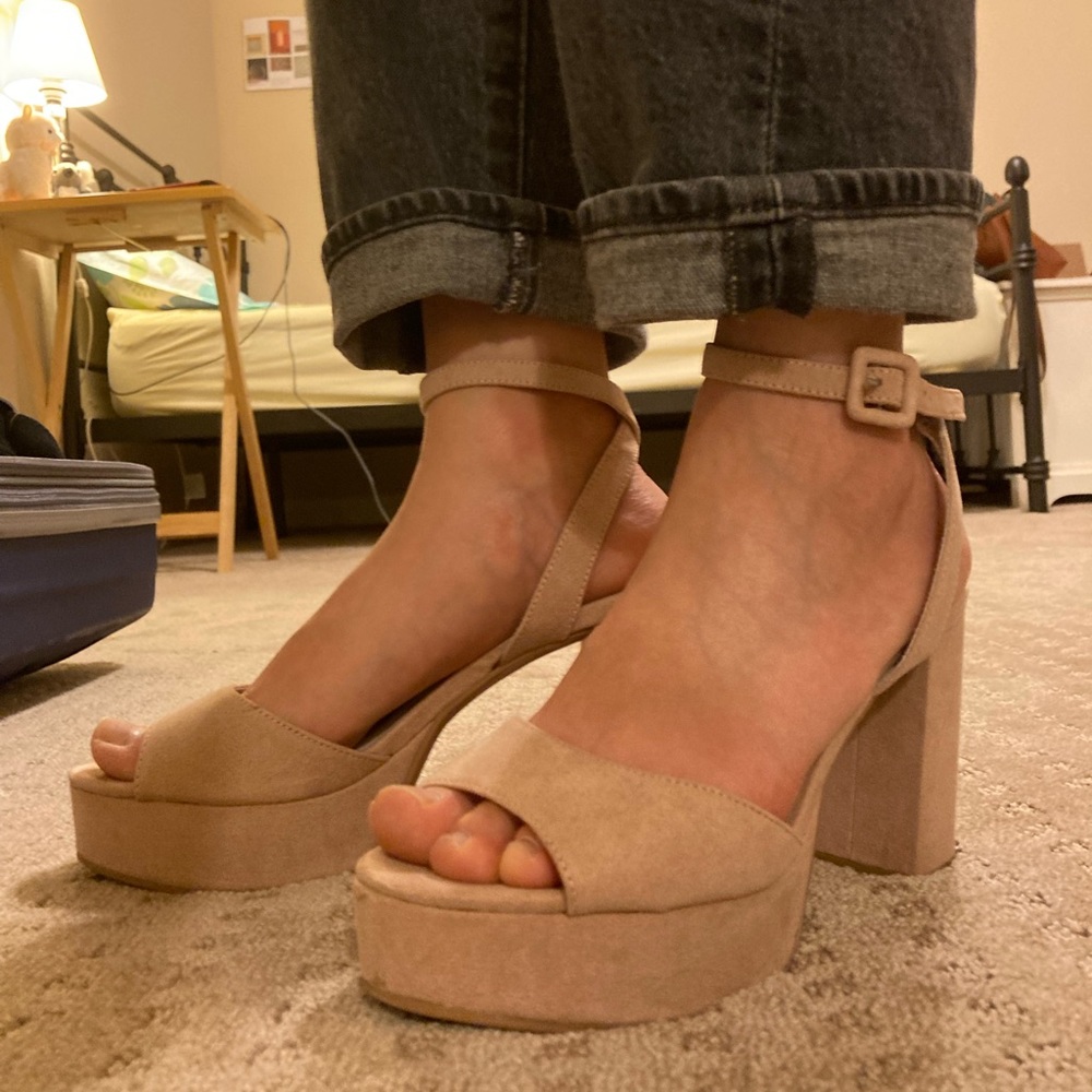 Chinese Laundry Heels